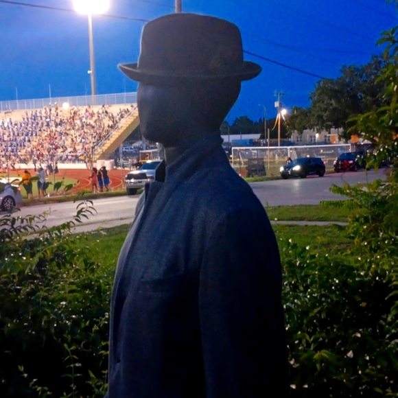 Q by Flynt Blazer Men's "Booth" (2) Button Navy Gray Unrestricted Luxury Blazer - Picture 2 of 16
